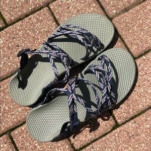 BRAND NEW CHACOS 💫